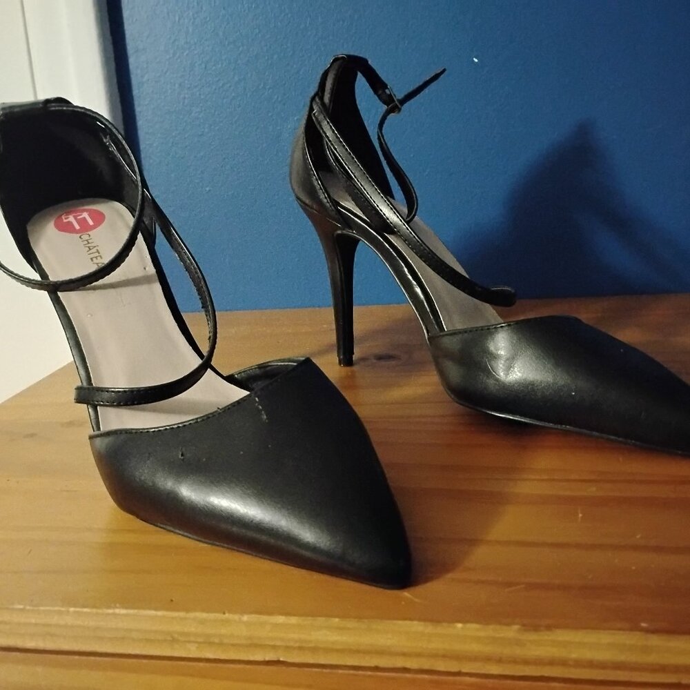 Black criss cross  ankle pumps sz 11